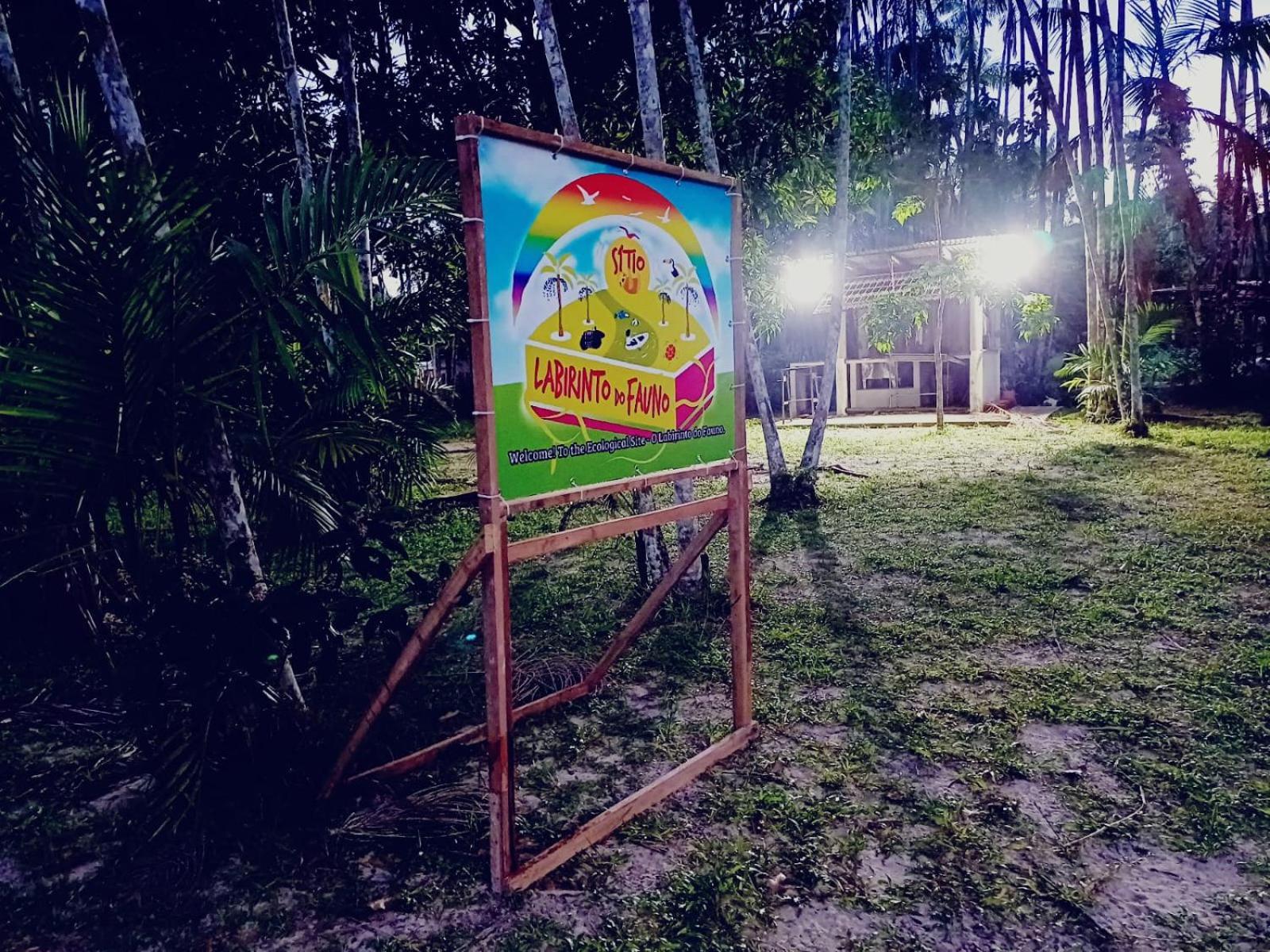 Отель Eco Sitio O Labirinto Do Fauno Москейру Экстерьер фото